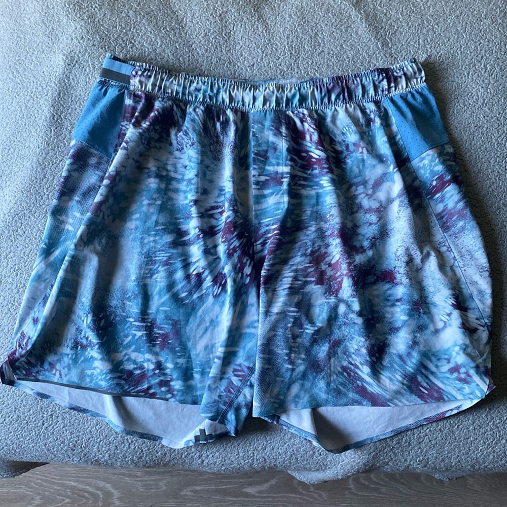 Lululemon Surge lined shorts 6” used